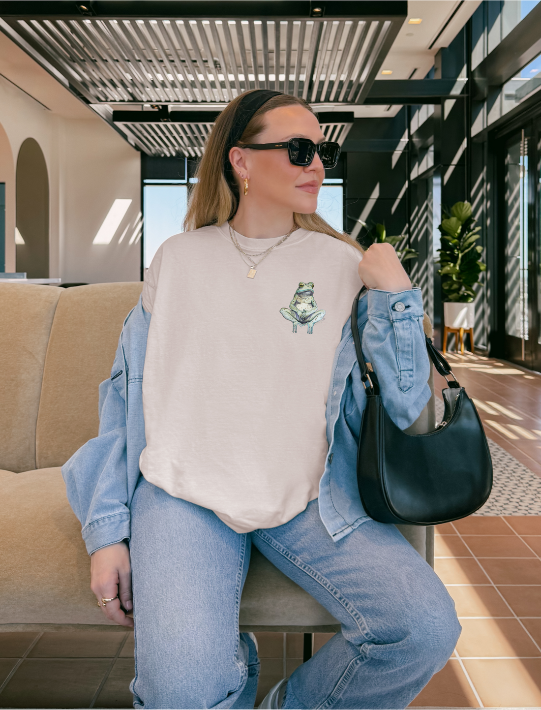 Three Wise Frogs Tee