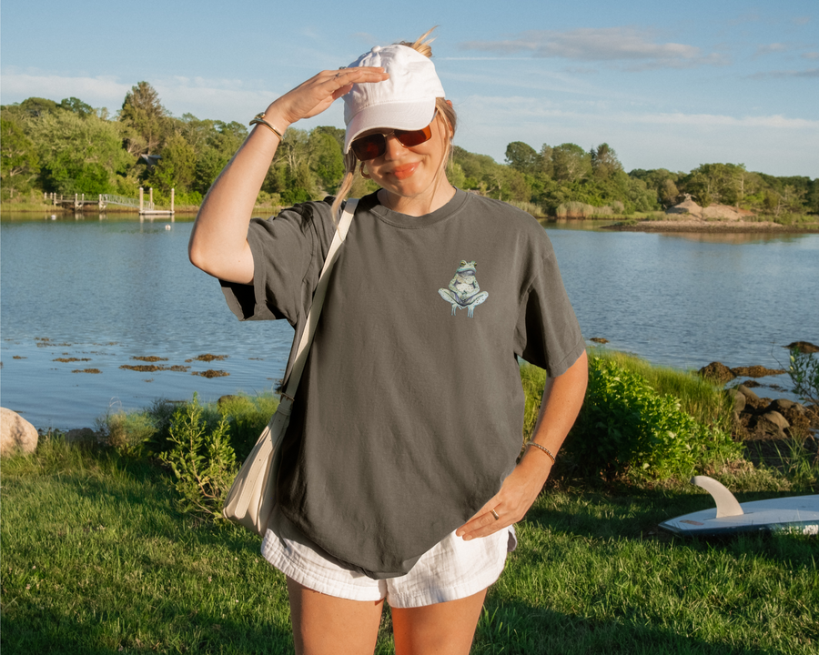 Three Wise Frogs Tee
